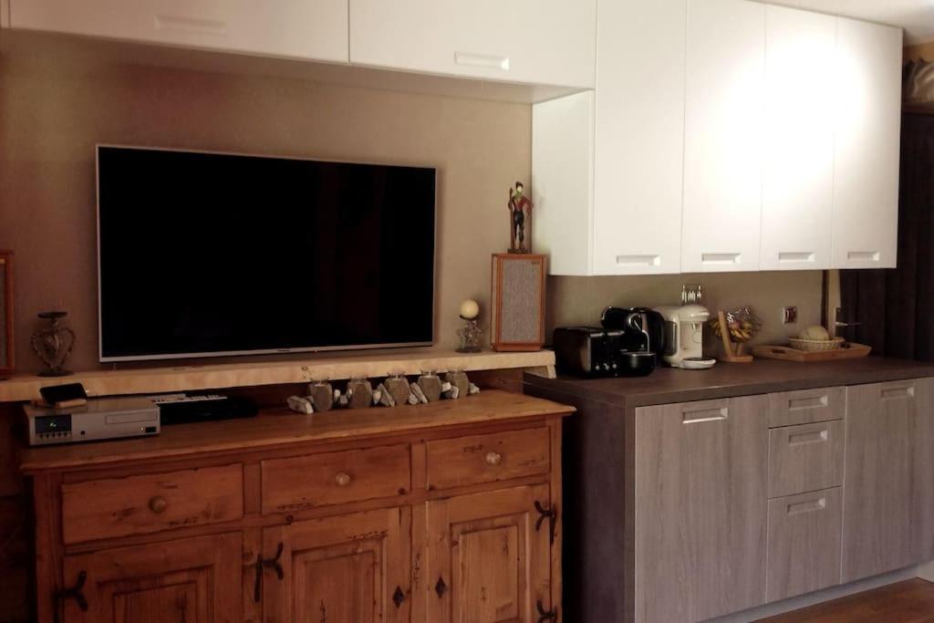 Appartement La Clusaz Avec Terrasse Sur Les Pistes De Ski マニグード エクステリア 写真